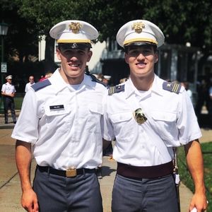 Meet your Posher, Thomas